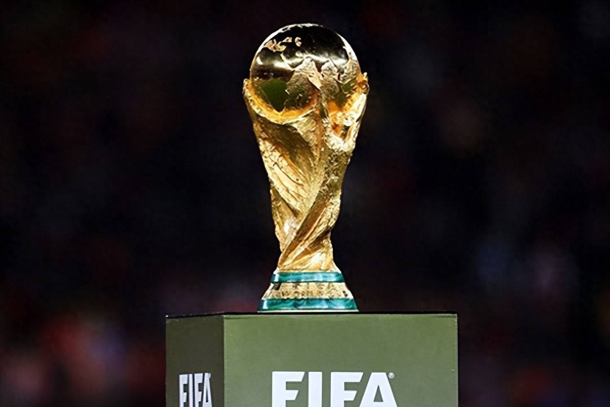 在轻松的氛 在轻松的氛